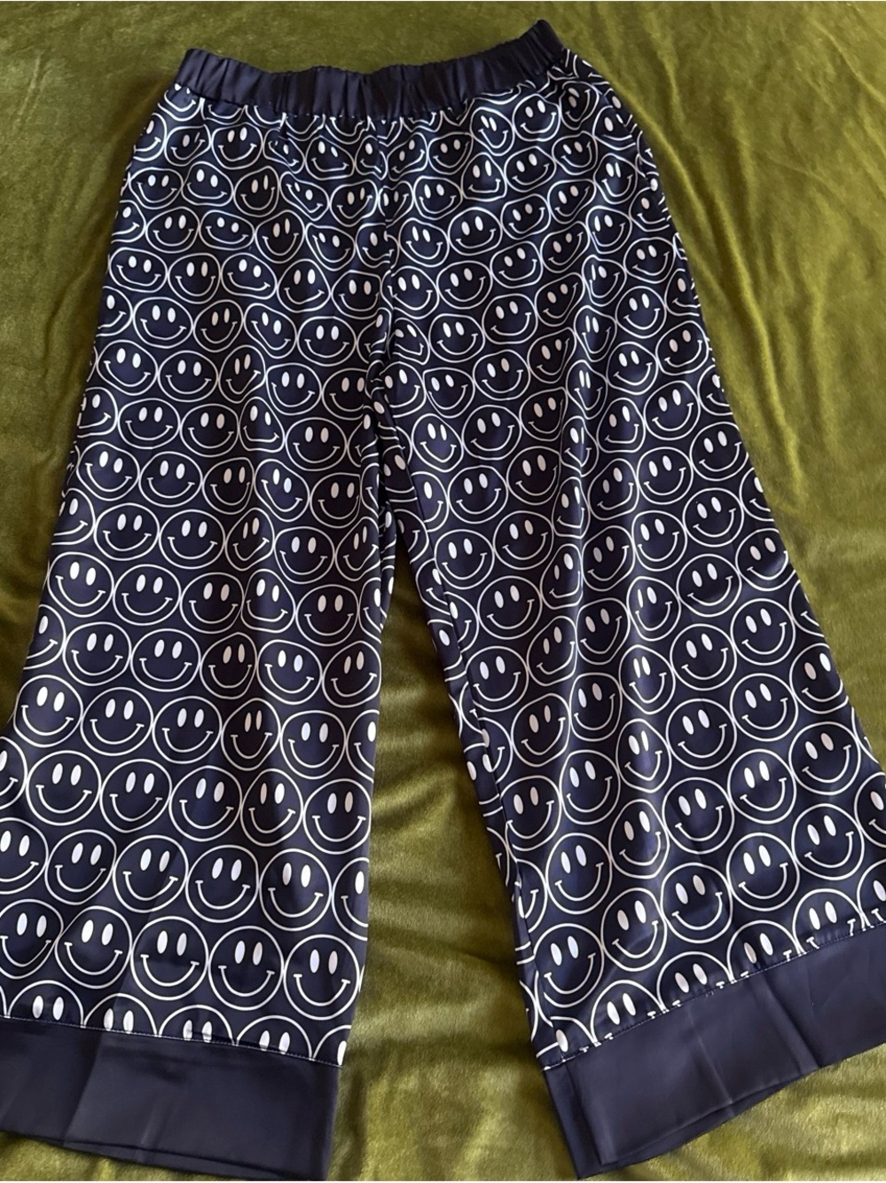 Women’s Smiley Satin Wide-Leg Trousers